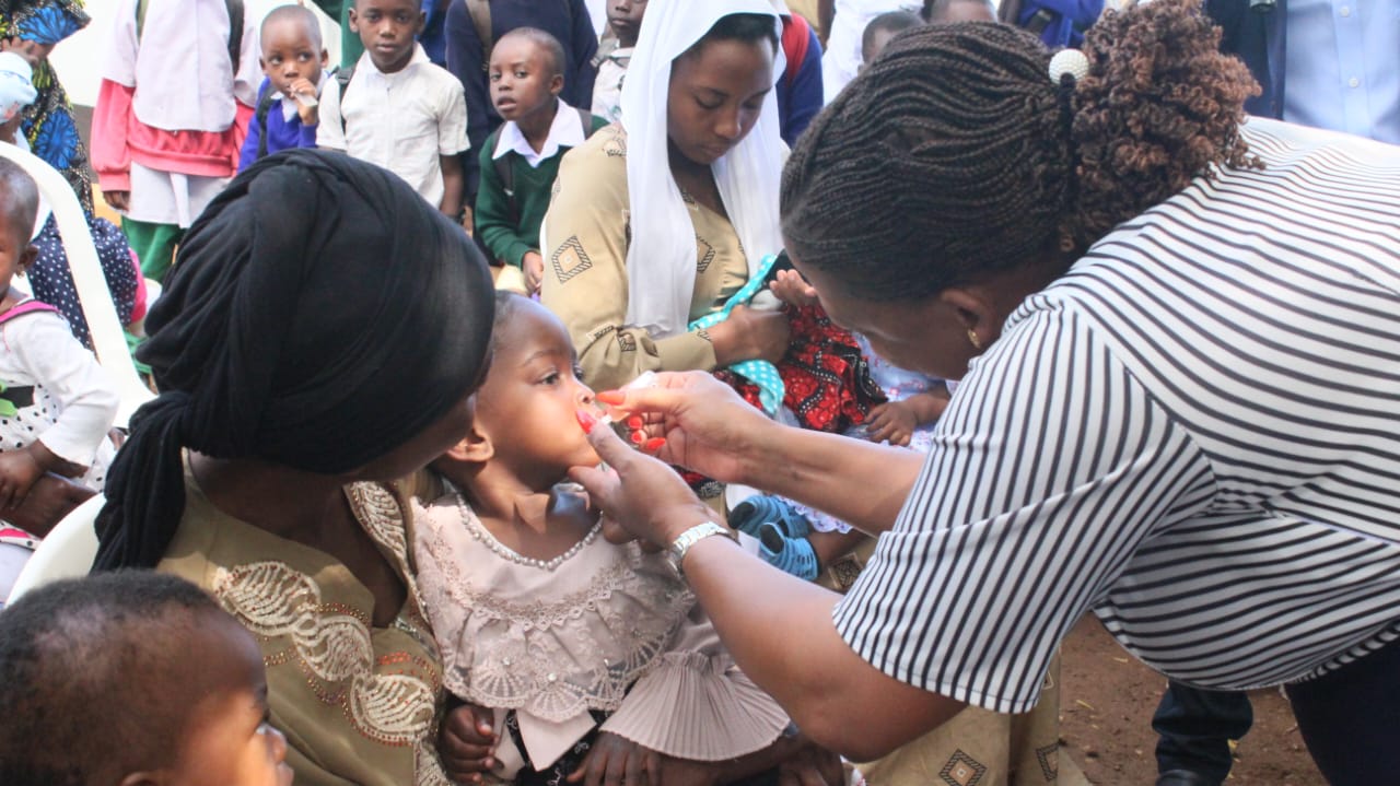 WATOTO 200,000 KUPEWA CHANJO YA POLIO NYAMAGANA